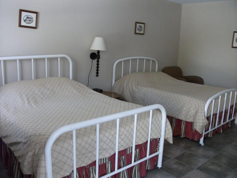 Rothesay Motel Motel